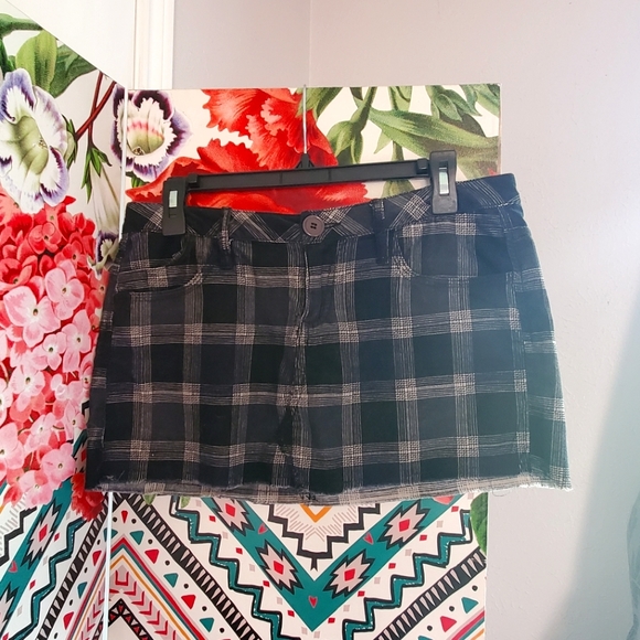 Hot Kiss Dresses & Skirts - Plaid mini skirt
